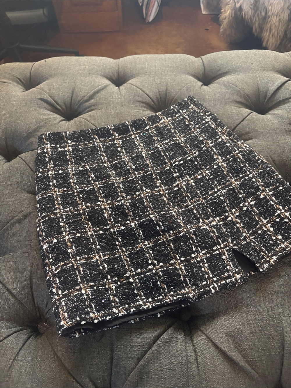 Francesca's Collections Black Tweed Mini Skirt with White and Brown Accent and s